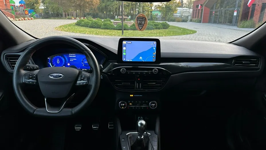 FORD Kuga -