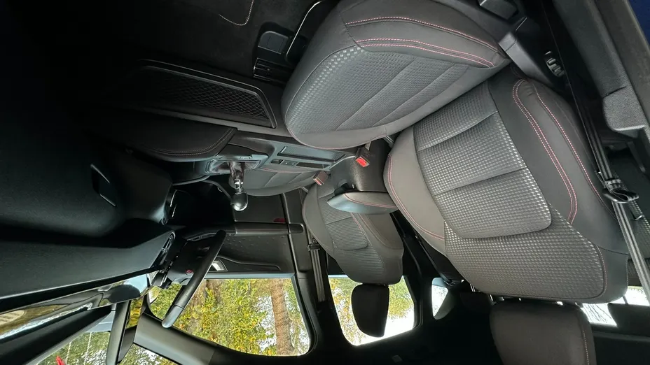 FORD Kuga -