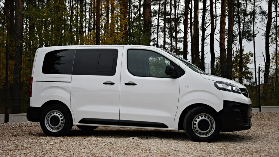 OPEL Vivaro -