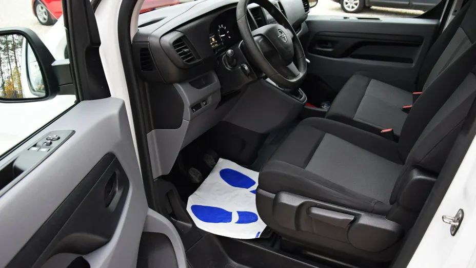 OPEL Vivaro -