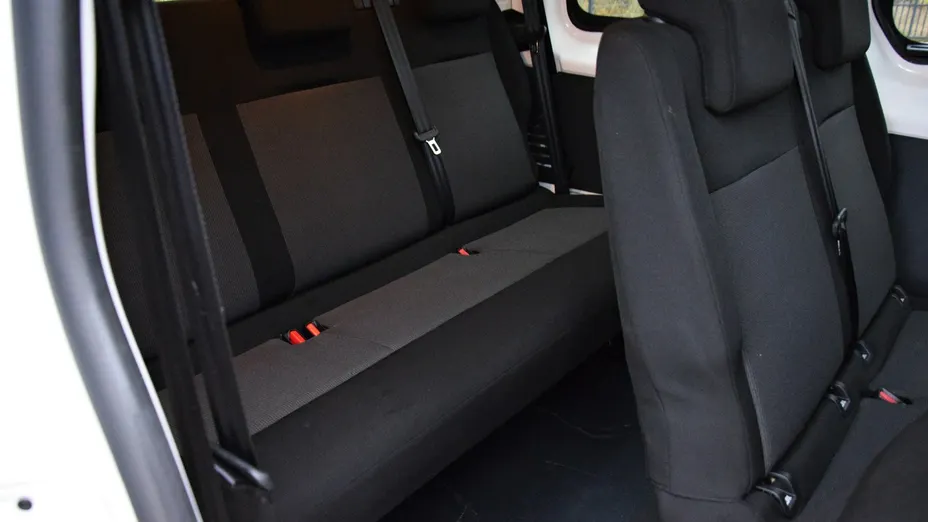 OPEL Vivaro -