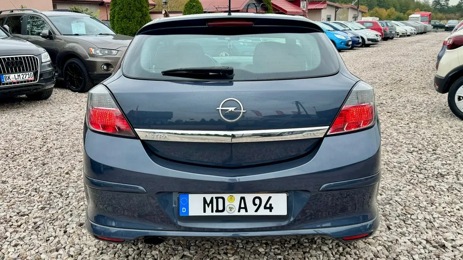 OPEL Astra -