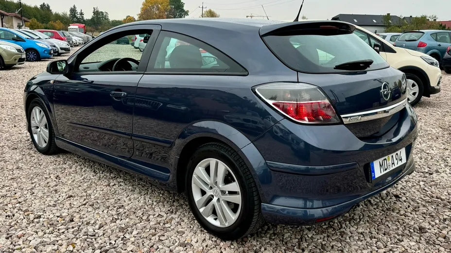 OPEL Astra -