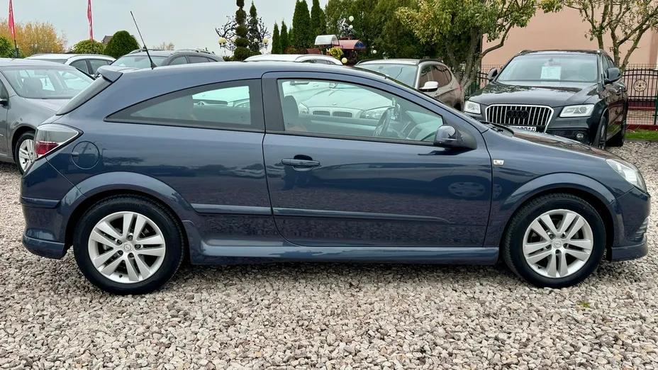 OPEL Astra -