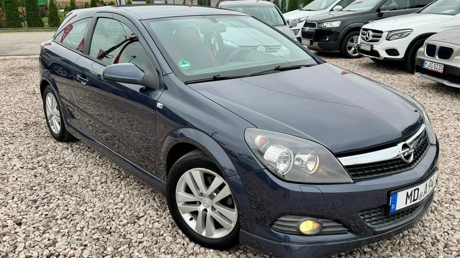 OPEL Astra -