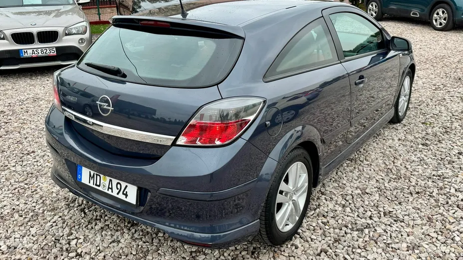 OPEL Astra -