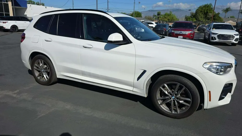 BMW X3 -