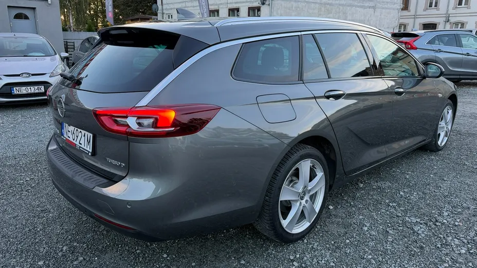 OPEL Insignia -