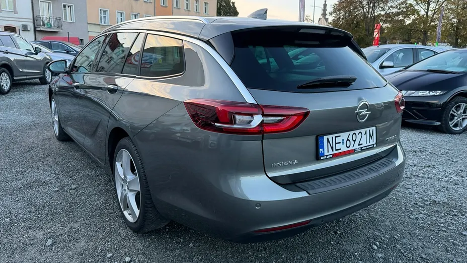 OPEL Insignia -