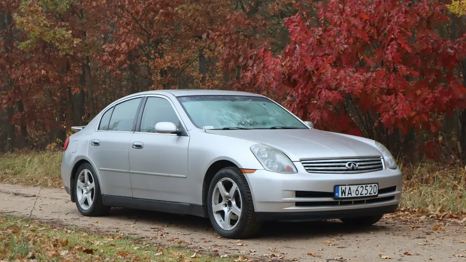 INFINITI G35 -