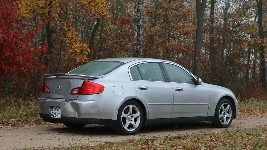 INFINITI G35 -