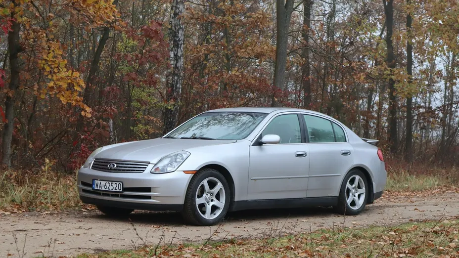 INFINITI G35 -