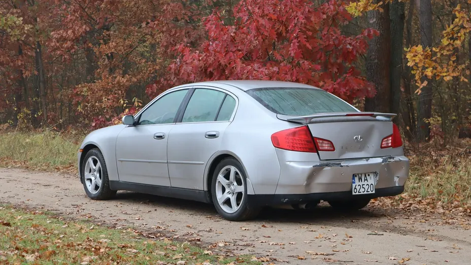 INFINITI G35 -