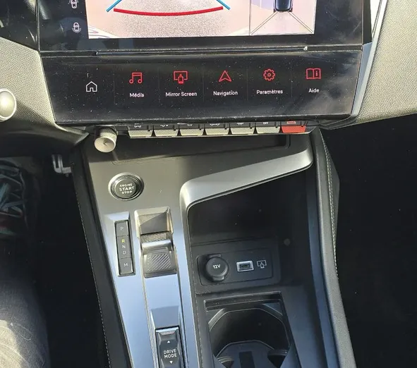 PEUGEOT 308 -