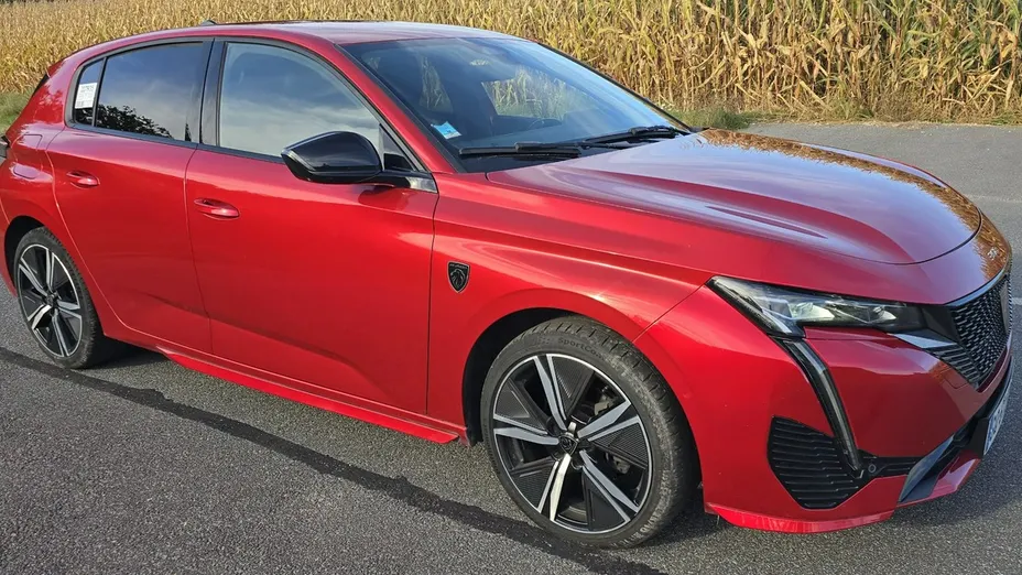 PEUGEOT 308 -
