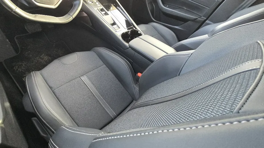PEUGEOT 508 -