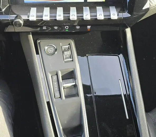 PEUGEOT 508 -