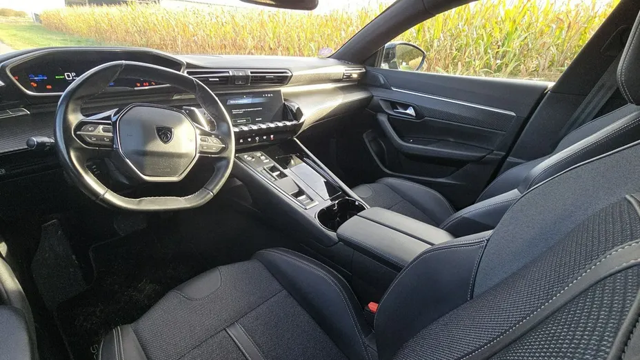 PEUGEOT 508 -