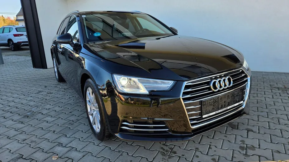 AUDI A4 Avant -