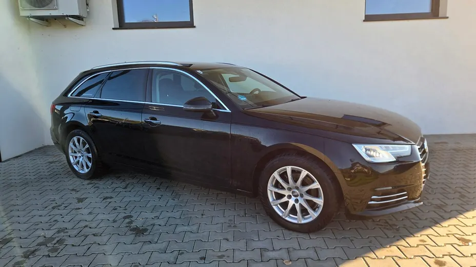 AUDI A4 Avant -