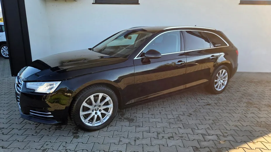 AUDI A4 Avant -