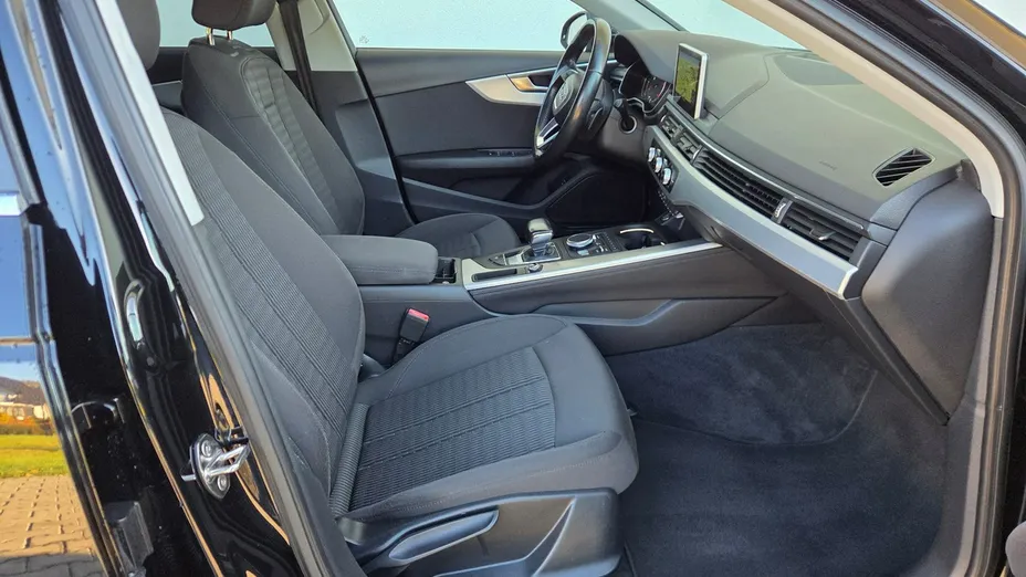 AUDI A4 Avant -