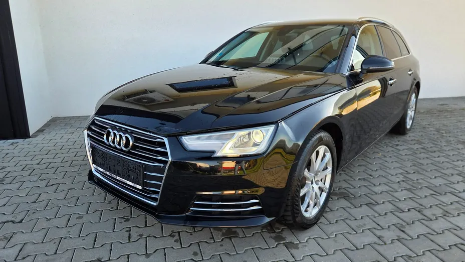 AUDI A4 Avant -