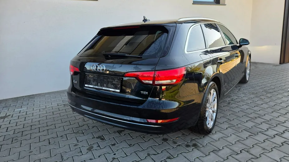 AUDI A4 Avant -