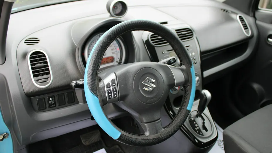 SUZUKI Splash -