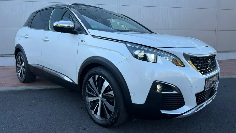 PEUGEOT 3008 -