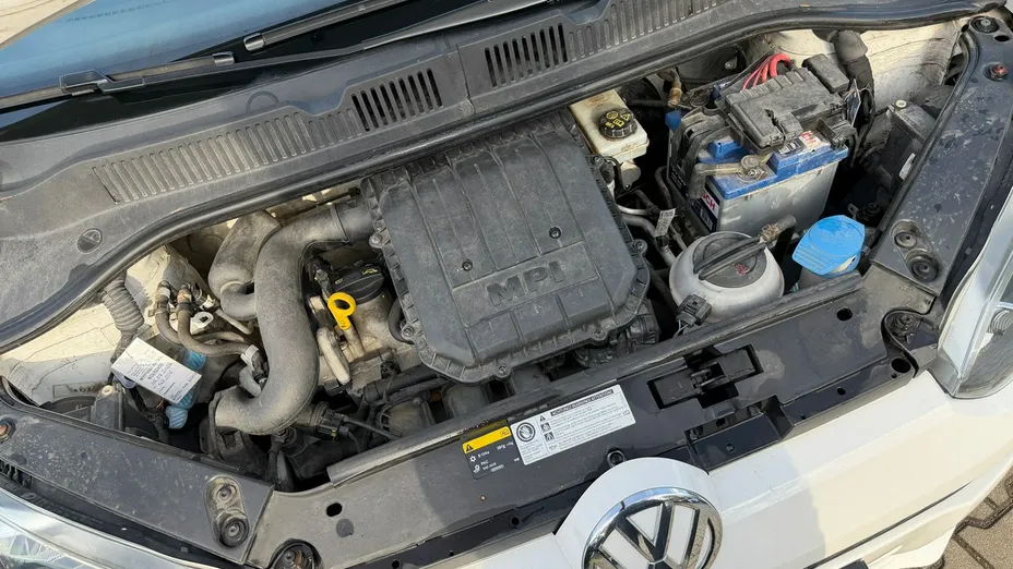 VOLKSWAGEN up! -