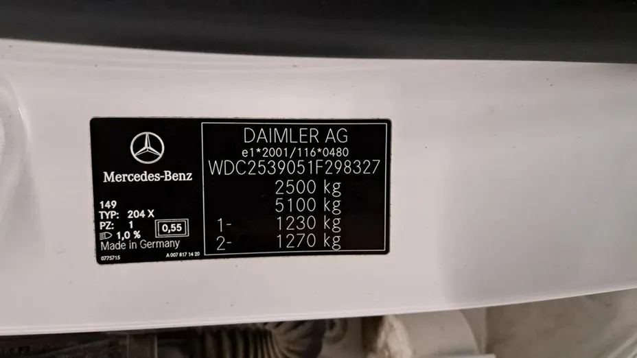 MERCEDES-BENZ GLC -