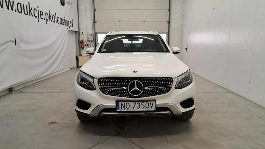 MERCEDES-BENZ GLC -