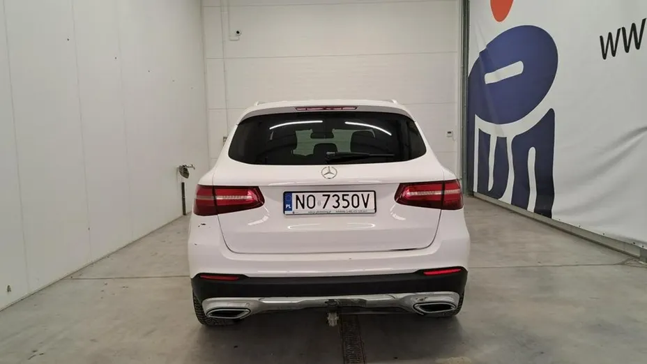 MERCEDES-BENZ GLC -