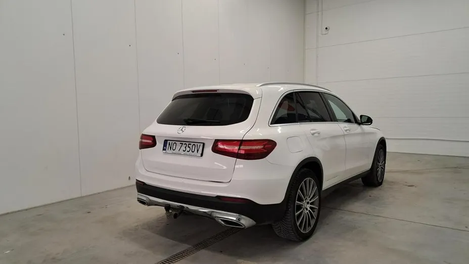 MERCEDES-BENZ GLC -