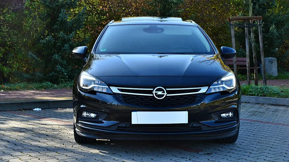OPEL Astra -