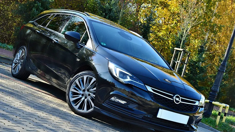 OPEL Astra -