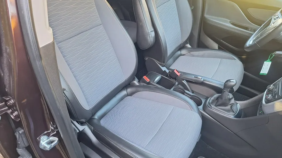 OPEL Mokka -