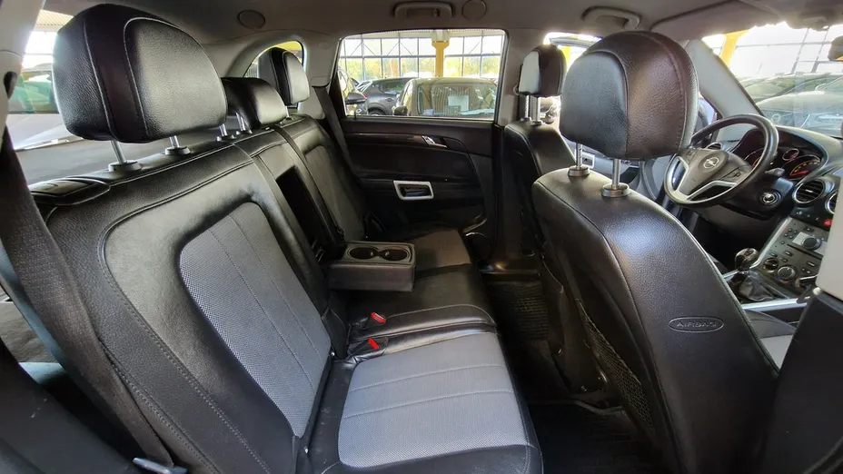 OPEL Antara -