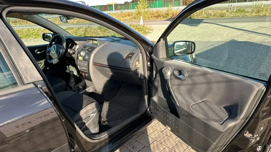 RENAULT Megane -