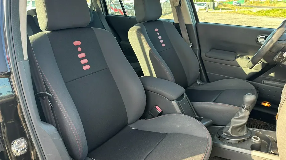 RENAULT Megane -