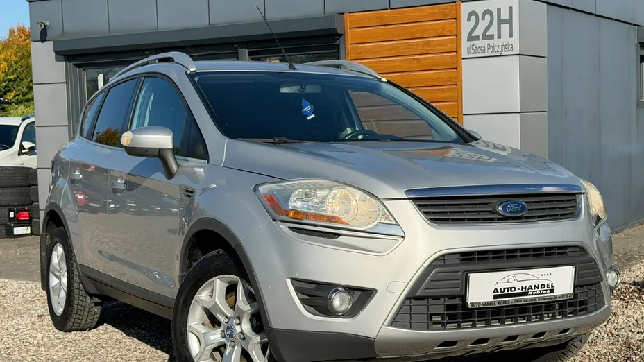 FORD Kuga -