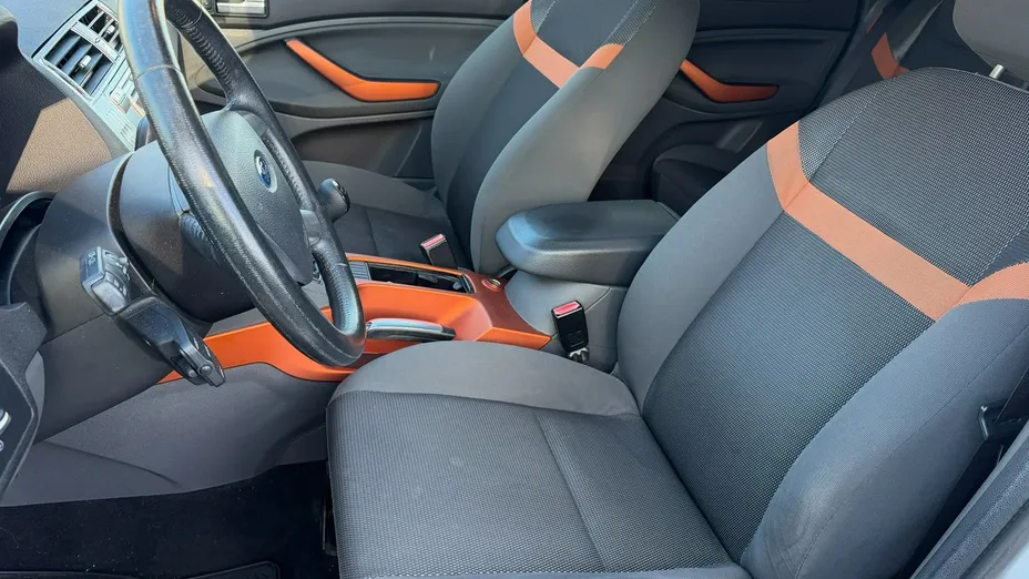 FORD Kuga -