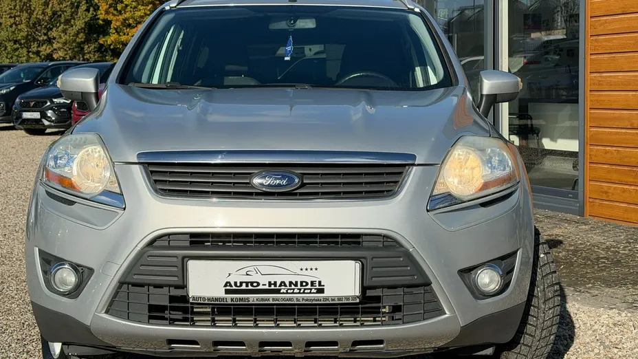 FORD Kuga -