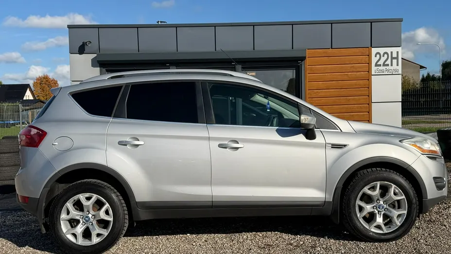 FORD Kuga -