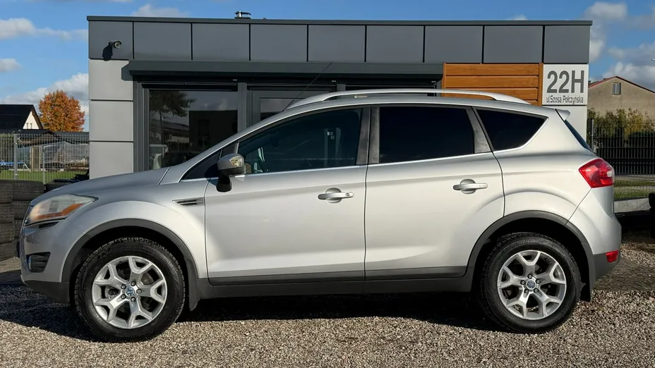 FORD Kuga -