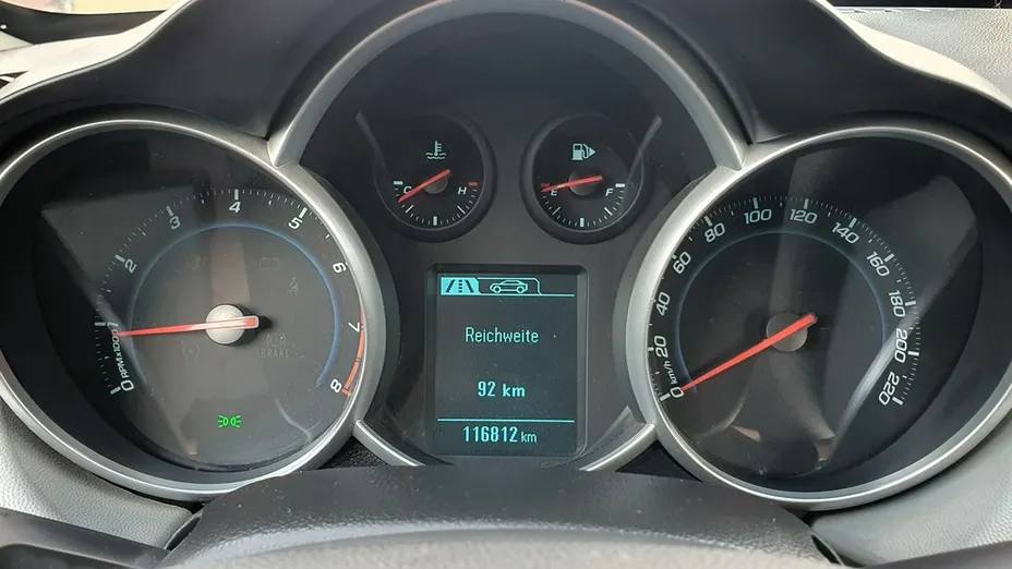 CHEVROLET Cruze -