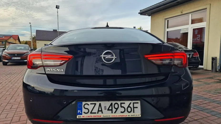 OPEL Insignia -