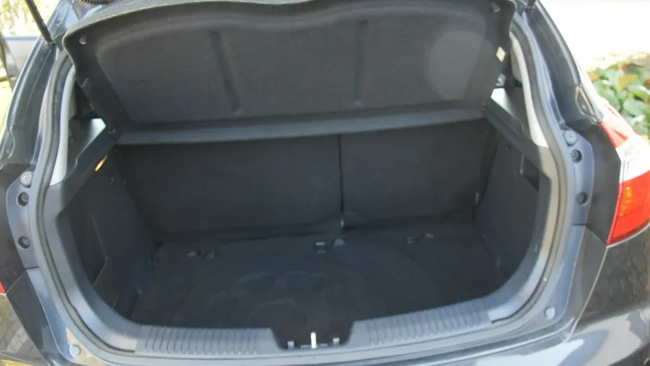 KIA Rio -