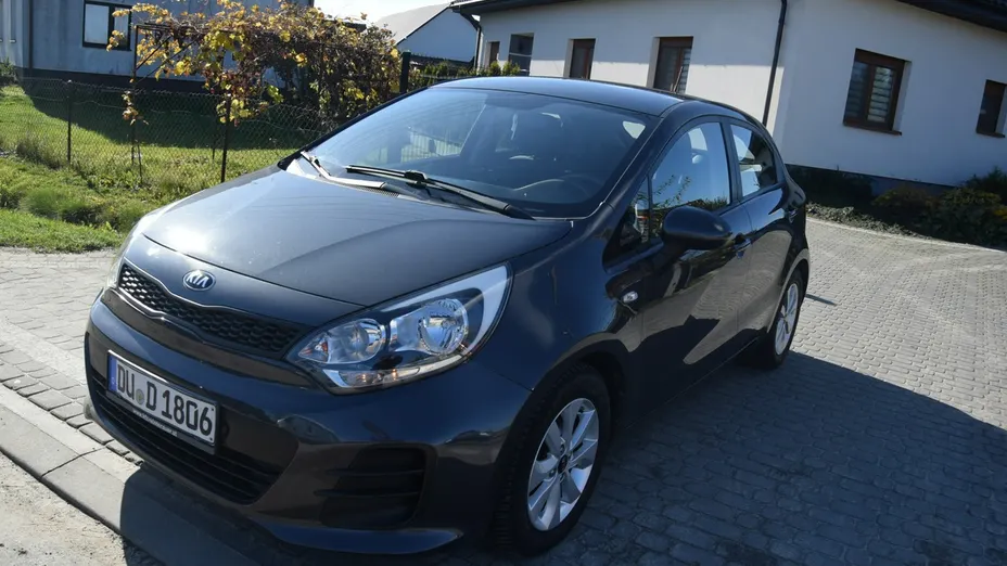 KIA Rio -